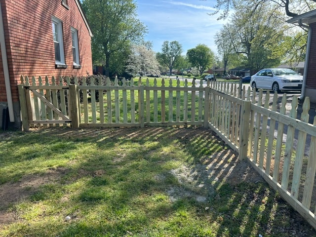 Picket Fence Install